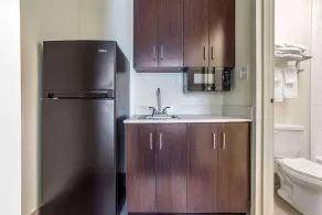 Days Inn and Suites by Wyndham Oxford - Chambre