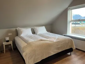 Hvammur Apartments by the Harbour - Rom