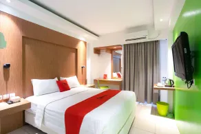 RedDoorz Apartment at Bogor Valley - Zimmer