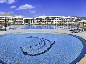 Movenpick Resort Taba - Pool