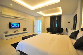 Surintra Boutique Resort - Chambre