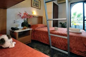 Karteros Hotel - Chambre