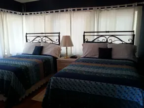 Hunter House Bed and Breakfast - Room