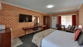 Country Gardens Motor Inn - Habitación