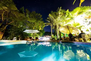 Dougies Backpackers - Piscine