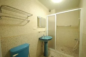 Warm House Hostel - Salle de bain