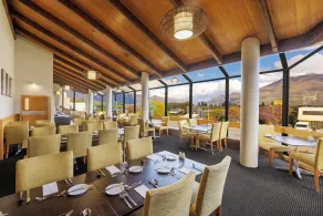 Copthorne Hotel and Apartments Queenstown Lakeview - Restaurant