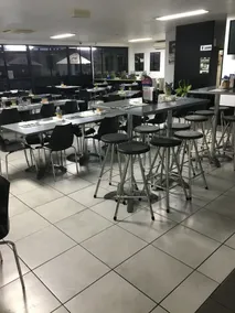 Goondi Hill Hotel - Restaurant