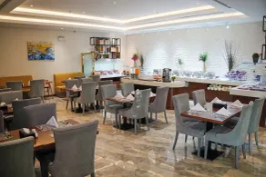 Lian Park Hotel - Restaurant