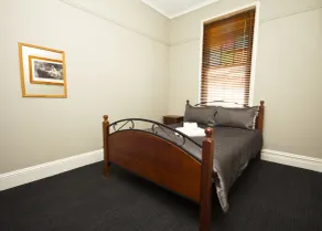 Peden's Hotel - Room