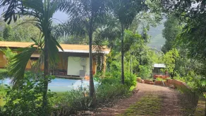 Shantubaug Agro Tourism - Piscina