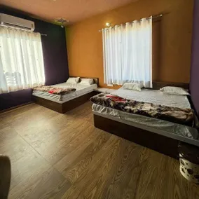 Hotel Raghukul - Chambre