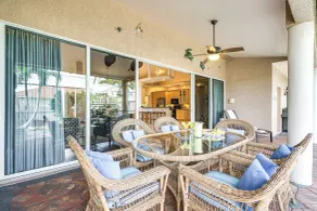 Spacious Oasis w/ Lagoon Pool & Spa in Cape Coral! - Intérieur