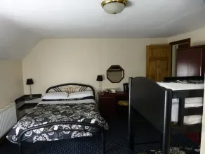 Peakstones Inn - Chambre