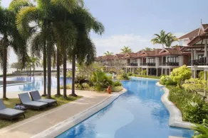 Ramada Resort by Wyndham Kochi - Pool