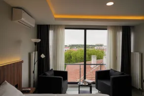 Joyful Hotel By Gnl - Room
