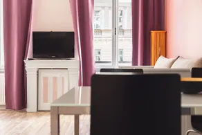 Royal Court Legerova - Chambre