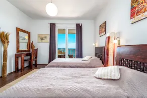 Private Seaside Villa Sleeps 10 with Infinity Pool - Room