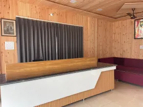 Dalhousie Paradise - Lobby