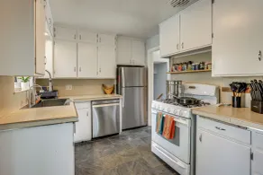 Spacious Denver Getaway w/ Pool, Hot Tub & More - Interiør