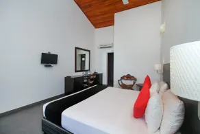 Kalla Bongo Lake Resort - Zimmer