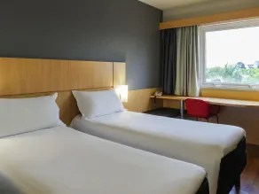 ibis Curitiba Aeroporto - Room