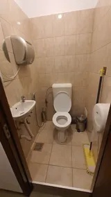 Popcorn Hostel - Bathroom
