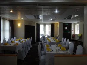 Waverley Hotel - Restaurant