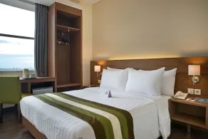 Grand Whiz Poins Simatupang Jakarta - Room