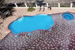 Holiday Inn Express Hotel and Suites Alice by IHG - Basseng