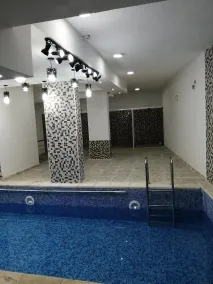 Weekend Hotel - Pool