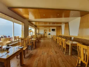 The Alpine Chalet Resort - Restaurante