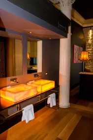 Hotel Lobby  - Salle de bain