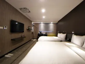 West.inn48 - Self Check-In Hotel - Room