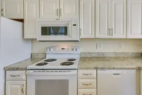 Cozy Westbrook Vacation Rental - Walk to Beach! - Innenbereich