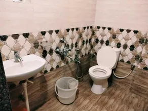 Hotel G Grand by Urban Stay - Bad