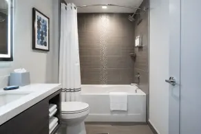 Forma Luxe Suites DT - Baño