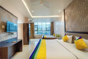 Treebo Sitara - Rom