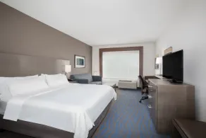 Holiday Inn Express & Suites Great Bend by IHG - Camera