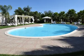 Hotel The Queen - Pool