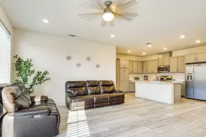 8 Mi to Lincoln Park: Family-friendly Tracy Home - Interior