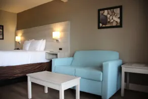 Boca Suites Deerfield Beach, SureStay Collection by BW - Chambre