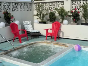 Rainbow Motor Inn - Fallsview - Pool