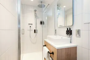 Wilde Aparthotels London Liverpool Street - Bathroom