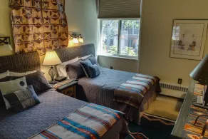 Appartement en copropriété entièrement équipé avec piscine chauffée et jacuzzi | Ski à proximité - Chambre