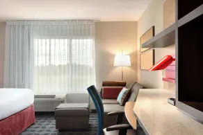 TownePlace Suites by Marriott Milwaukee Grafton - Værelse