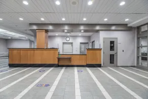 Residence & Conference Centre - Hamilton - Hall