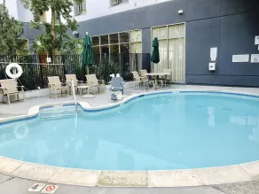 Courtyard Oakland Downtown - Piscine