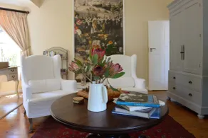 Le Petit Paris - Reception