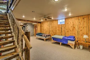 Valders Log Home Near EEA Air Show & Sheboygan! - Innvendig